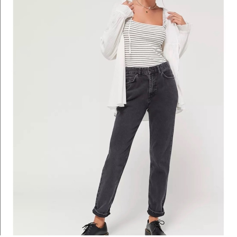 BDG Mom High Rise Jeans